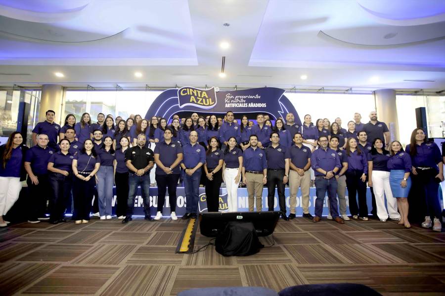 Cargill Honduras presentó el nuevo producto premium Cinta Azul en Honduras una propuesta de embutidos de calidad, frescura y sabor para los hondureños. Desde este lanzamiento el producto estará disponible con cobertura nacional en las principales cadenas de supermercados y puntos de venta del país.
