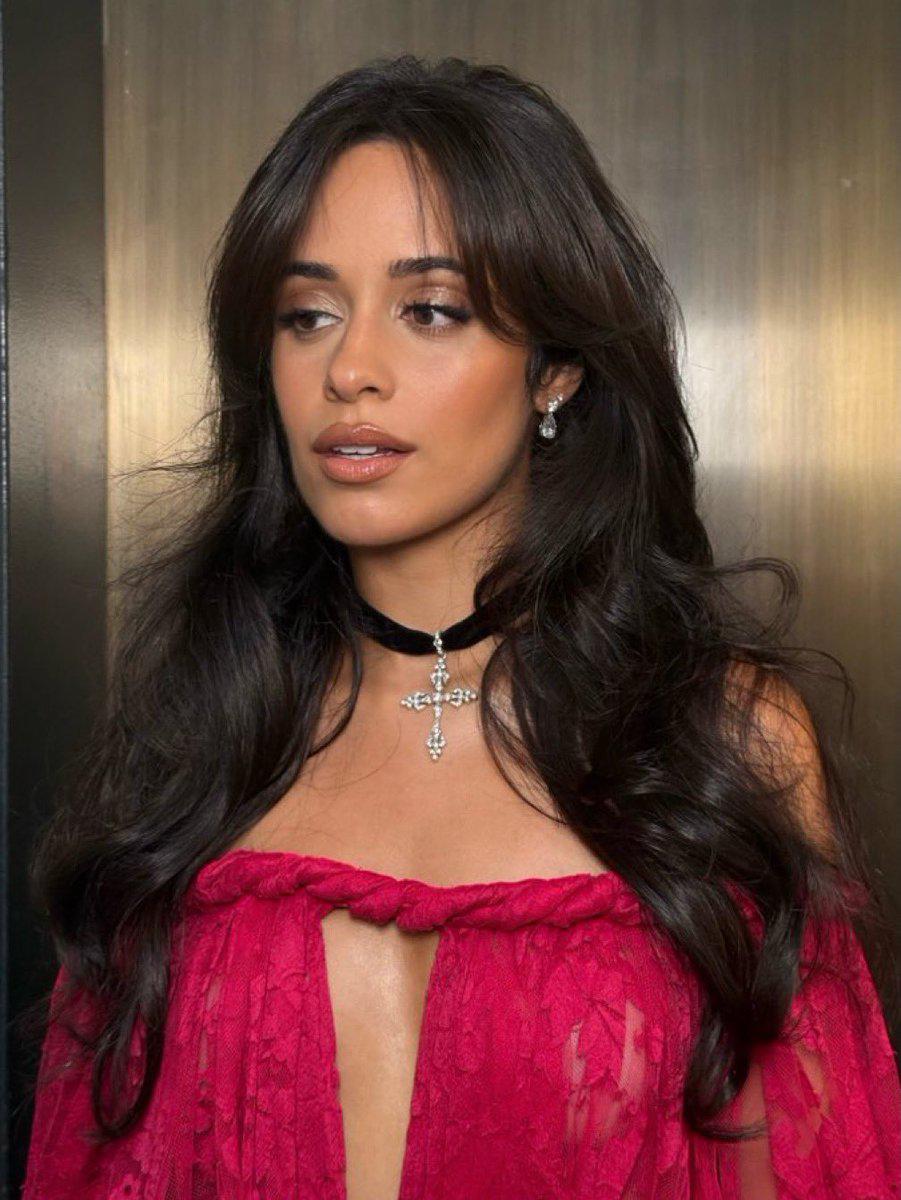 Camila Cabello abrió para Taylor en el Reputation Stadium Tour de 2018, pero ambas mantienen un lazo cercano desde 2015.