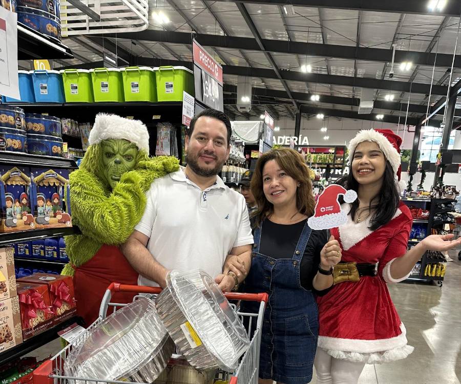 Supercoop celebra el inicio de la temporada navideña