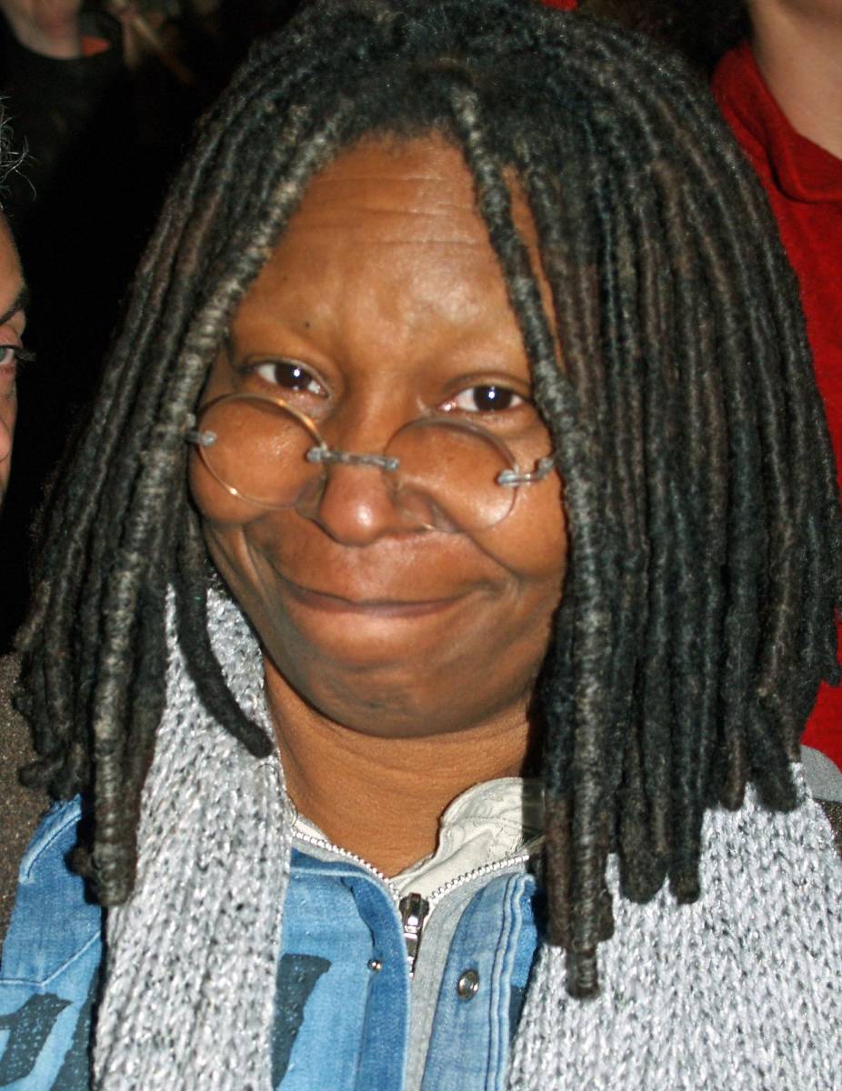 Whoopi Goldberg en 2004 participó en una recaudación de fondos para el candidato John Kerry y en esa campaña hizo bromas sexualmente explícitas sobre el presidente Bush; SlimFast la despidió como su portavoz.