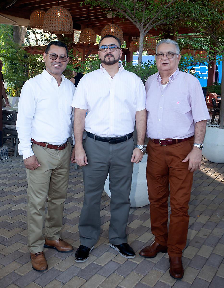 Roger Zúniga, Allán Castillo y Eduardo Castillo.