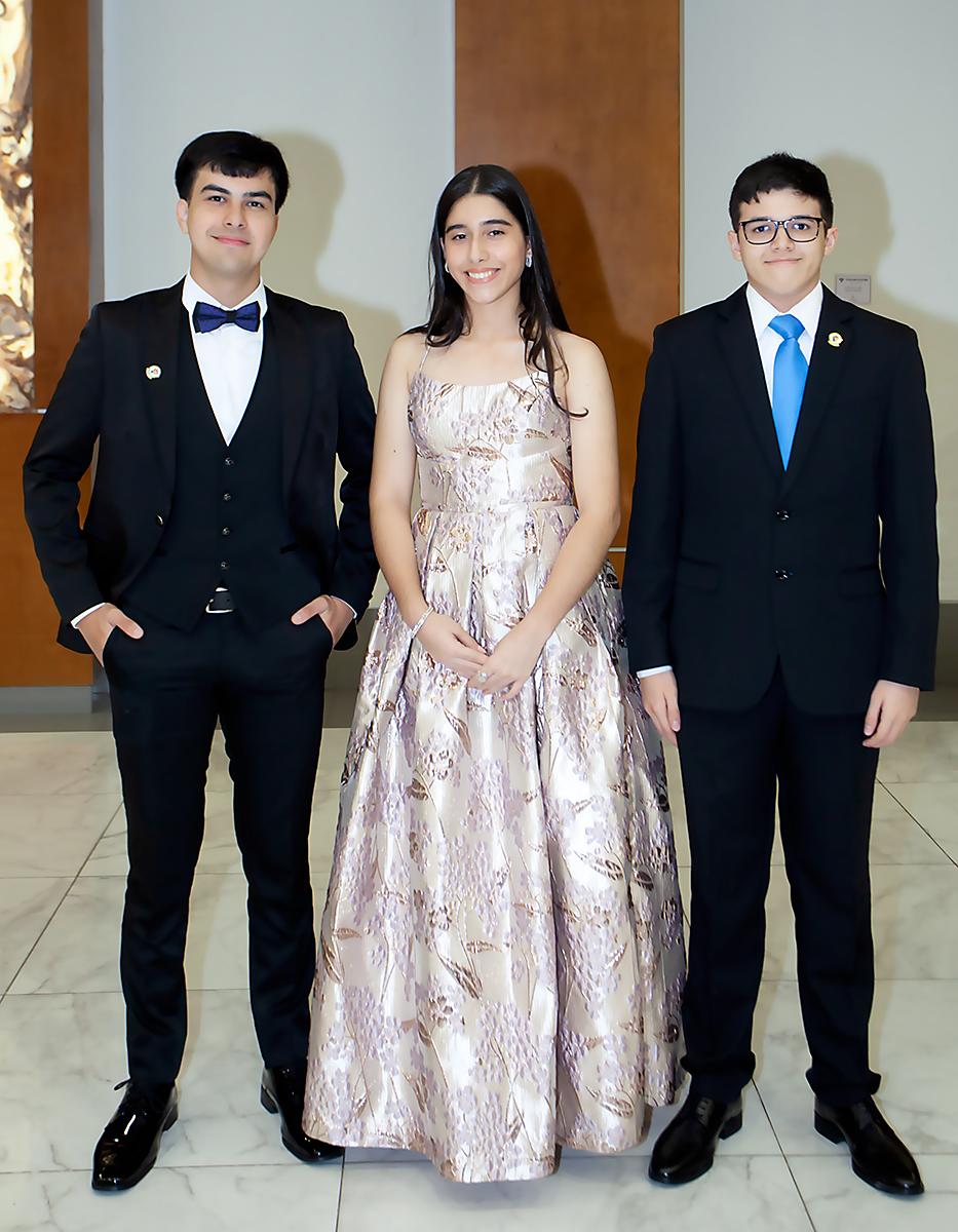 Joshua Chinchilla, Jumana Larach y Richard Estrada. 