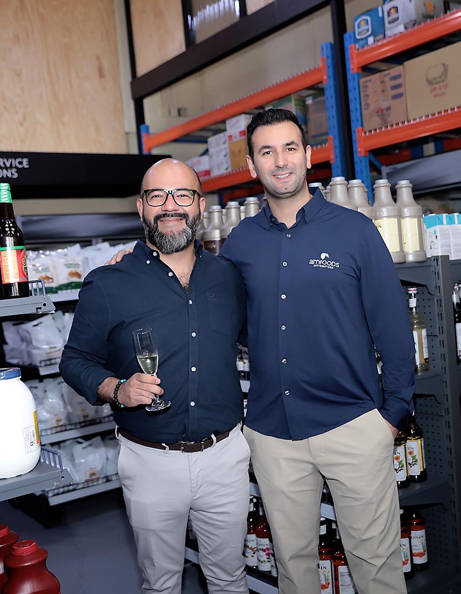 Ronald Peña y Jesus Sabat.