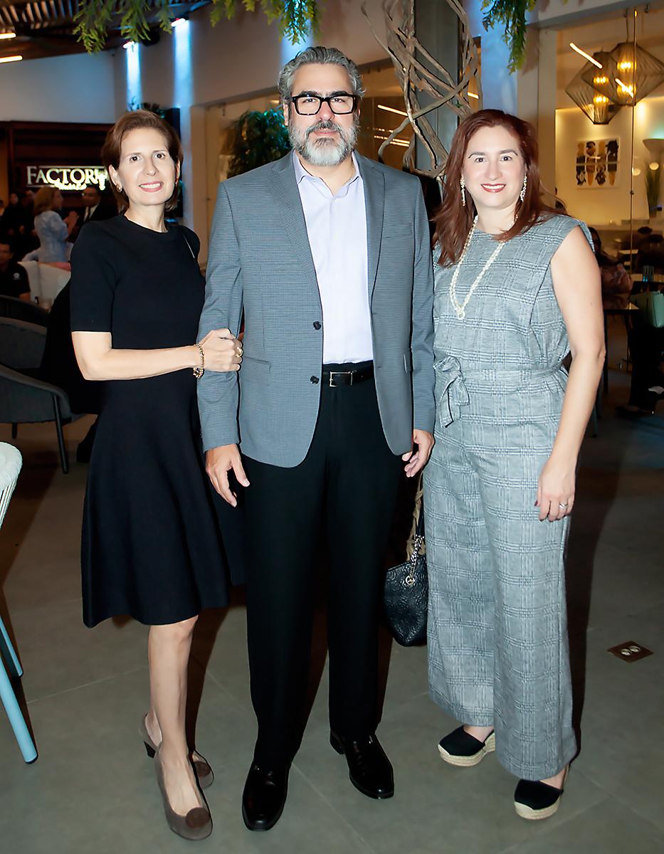 Gigi, Gian y Catherine Membreño.
