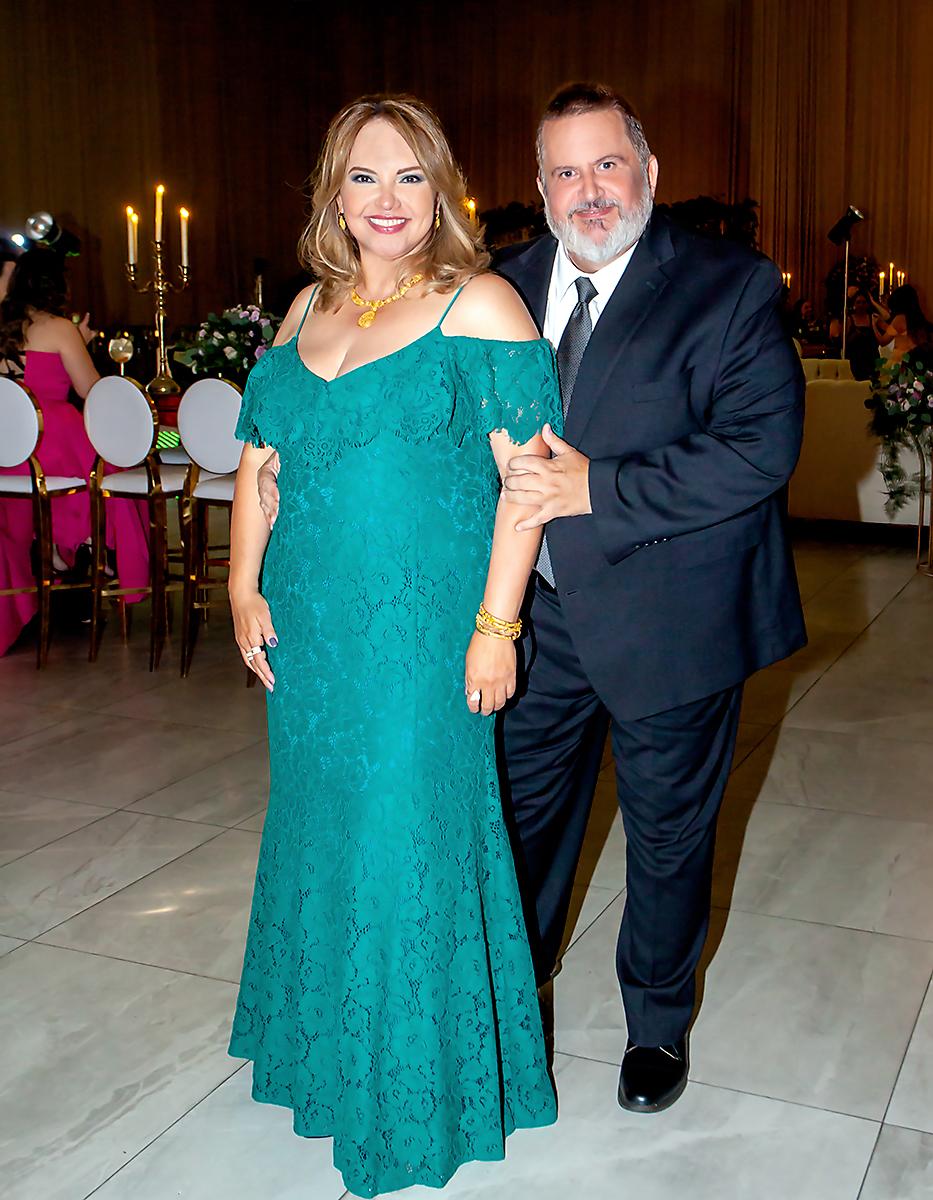 Waldina y Boby Handal