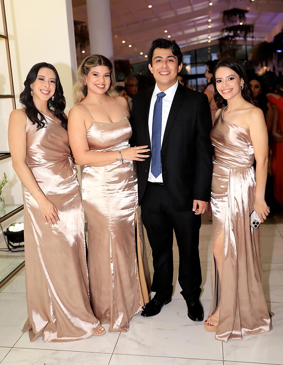 Así fue la boda de Michelle Clamer y Rolando Montero