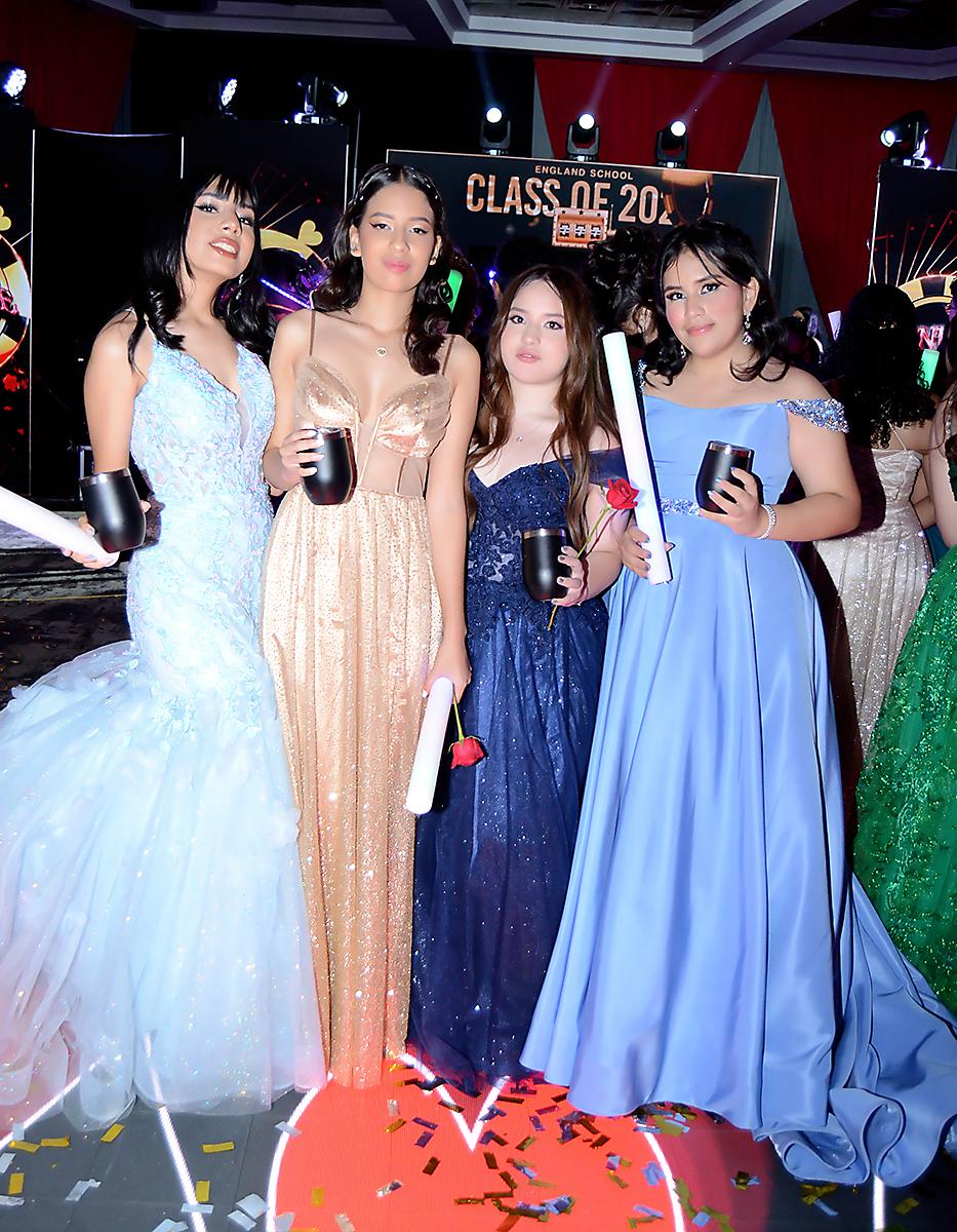 Fiesta de la prom 2024 de England School