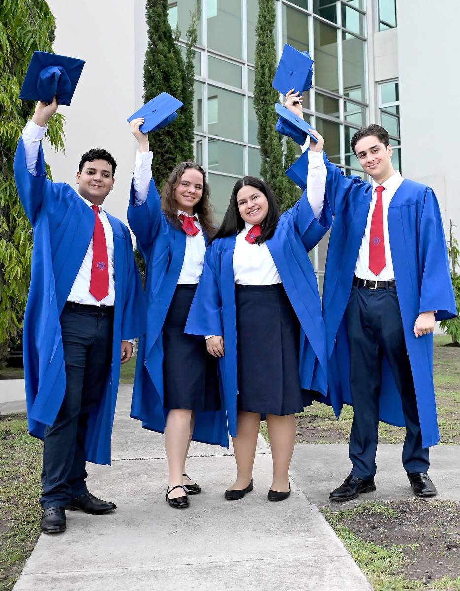 Graduación de la clase 2026 de Dowal School