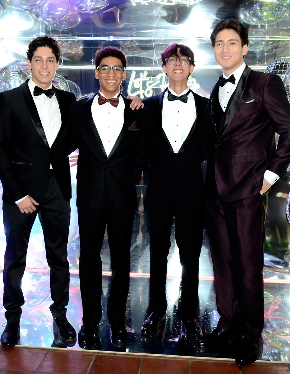 Juan Ramón Fúnez, Eduardo Minier, Manuel Álvarez y Adrián Reyes.
