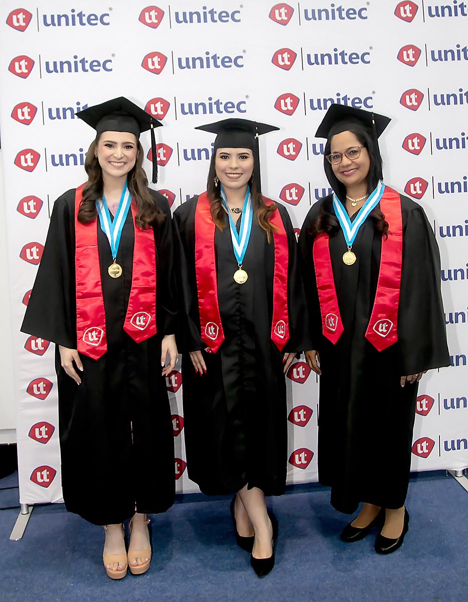 Graduaciones de UNITEC SPS 2024