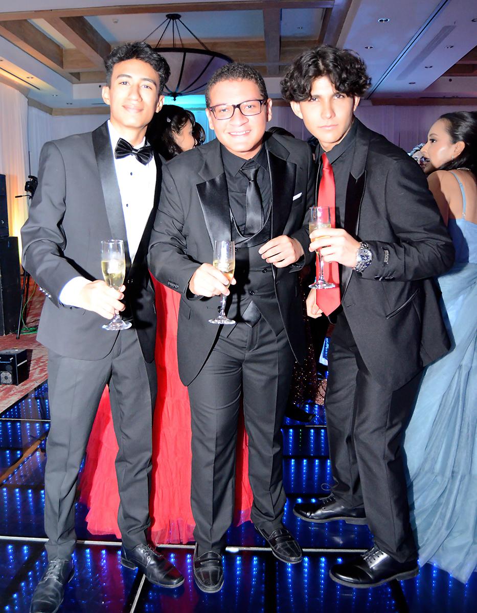 Sf Prom Fiesta de la prom 2024 de San Francisco del Sales School