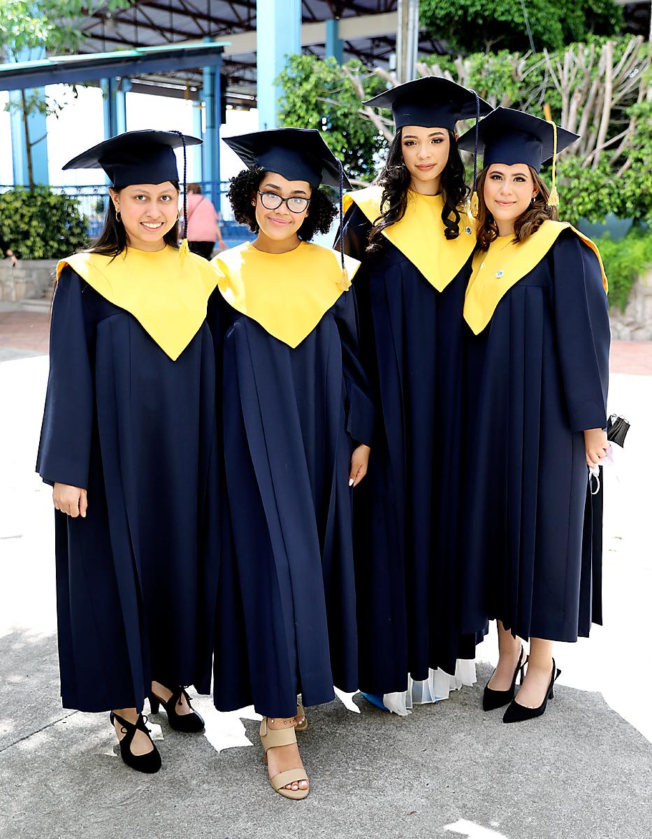 Jimena Ferrufino, Destiny Welcome, Sarah Flores y Fernanda Hernández