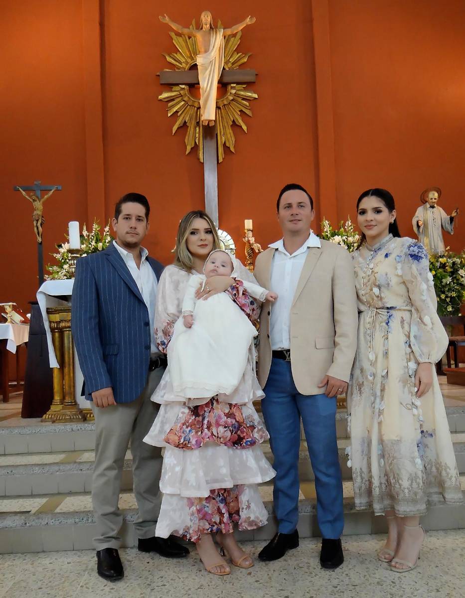 Así fue el bautismo de Dalton John Barrosse Núñez