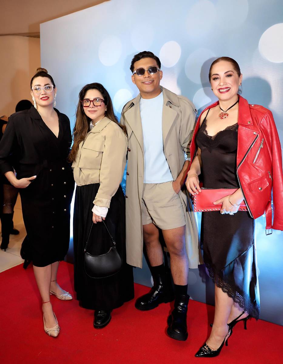 Gabriela Puerto, Alessia López, Luis Murillo y Marisela Cano