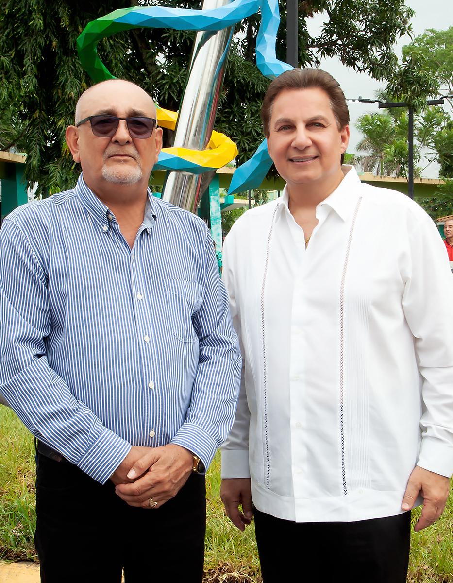 El alcalde de Choloma: Gustavo Mejía y el empresario Mario Miguel Canahuati.