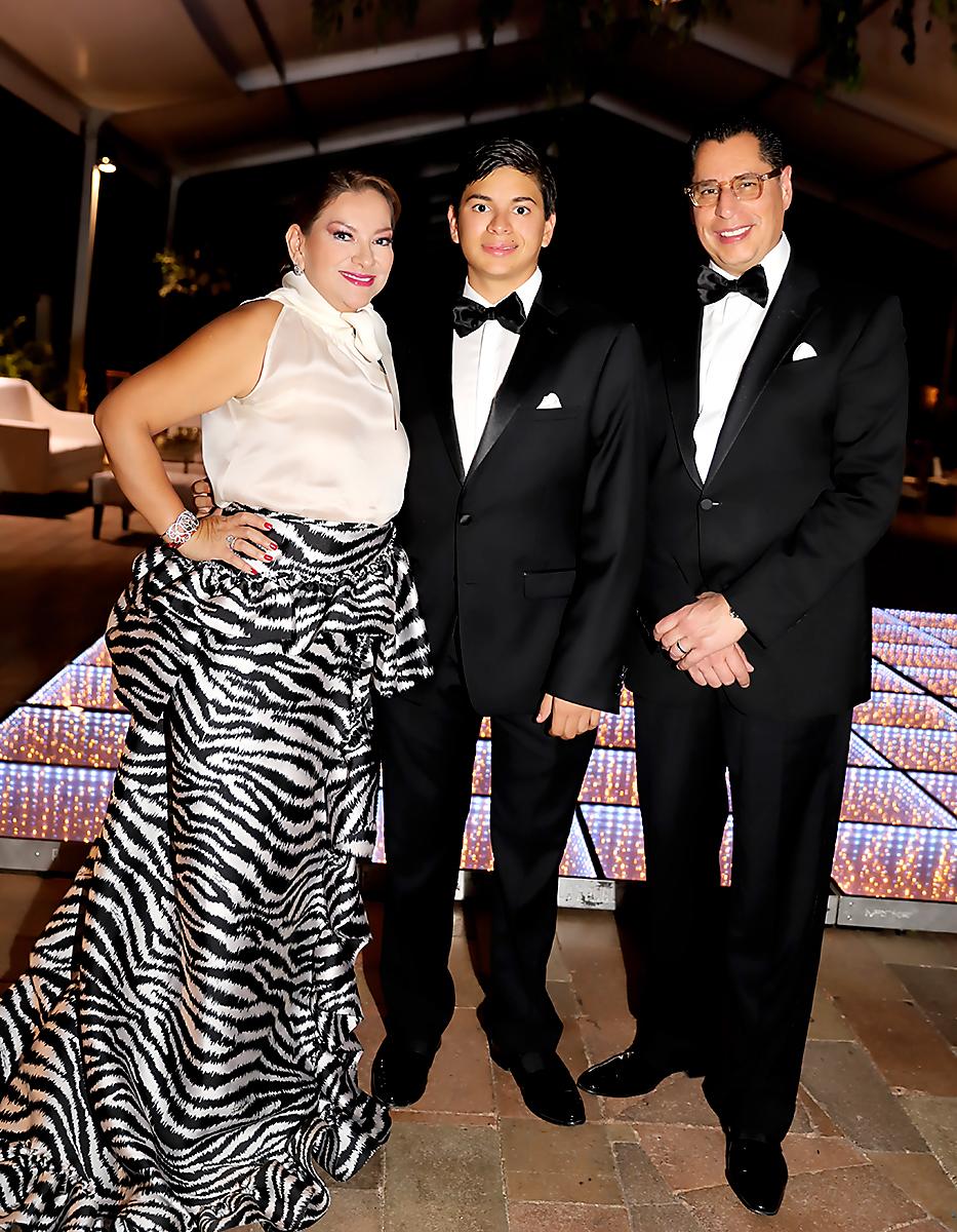 Pia, José Rafael y Sebastián Pastor
