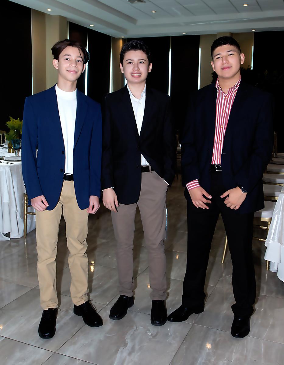 Iván Ramírez, Daniel Sorto y Jose Santiago Motiño. 