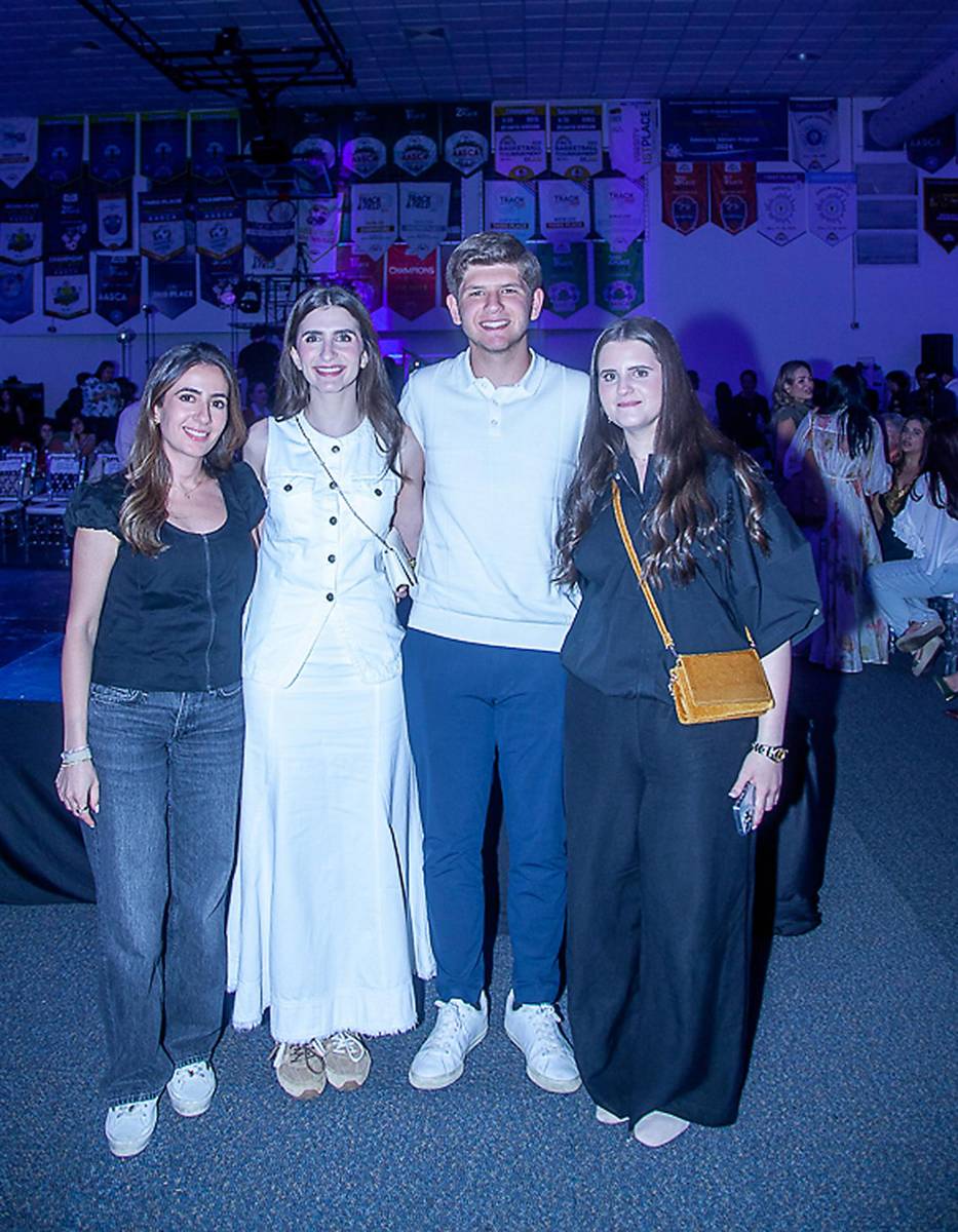 En una velada con causa, padres de familia e invitados especiales se reunieron para presenciar el Senior Fashion Show 2026 de Escuela Internacional Sampedrana, Under the Northern Lights.