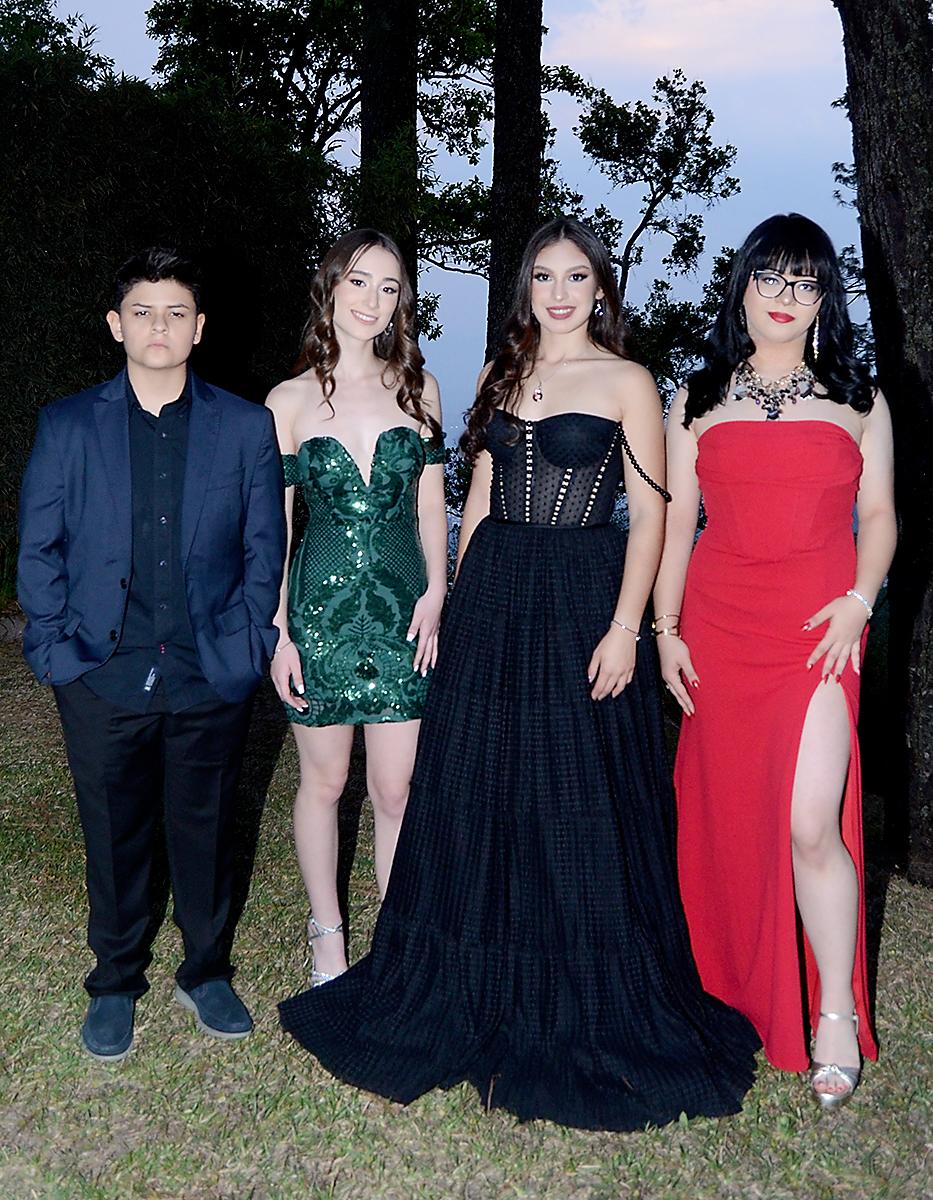 Sofía Valladares, Monique Wilson, Valentina Palma y Katina Distefano.