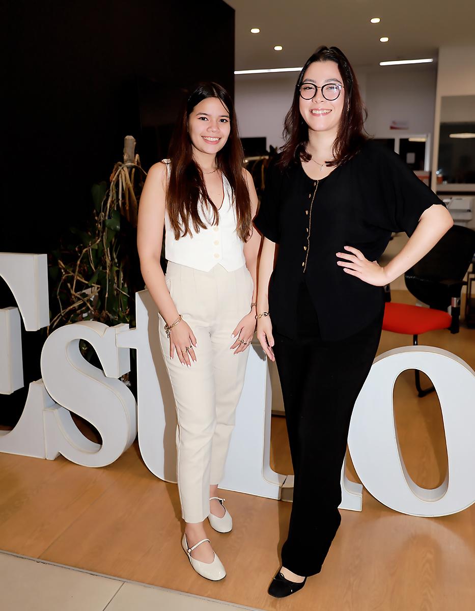 Alejanra Figueroa y Tali Espinoza