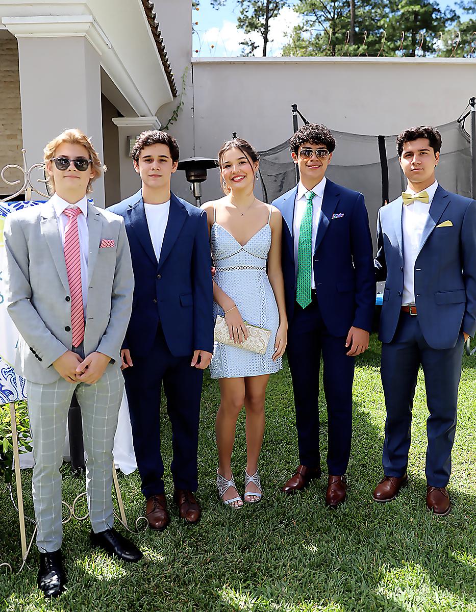 Stefan Lagunes, Luca Salinas, Camille Fiechter, Sebastián Acosta y Luciano Coello