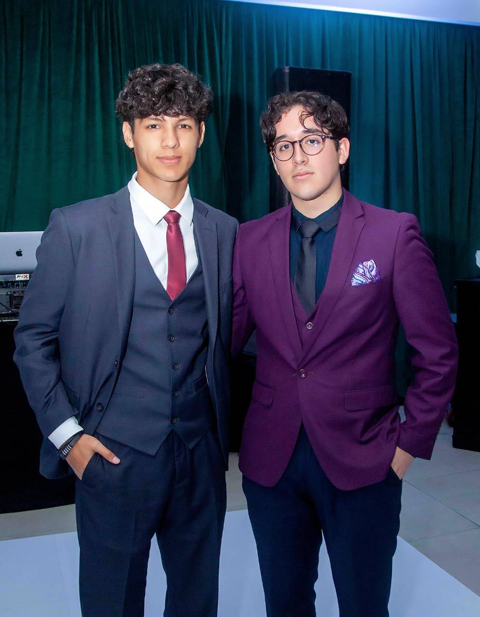 Claudio Galo y Geovany Cartagena.