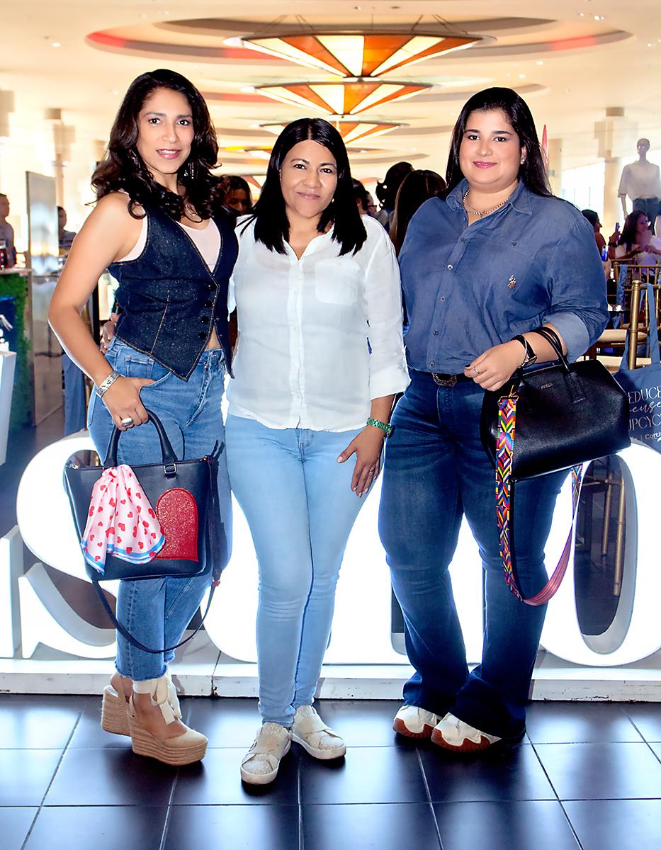 Danessi Saldaña, Aracely Díaz y Christian Castillo.