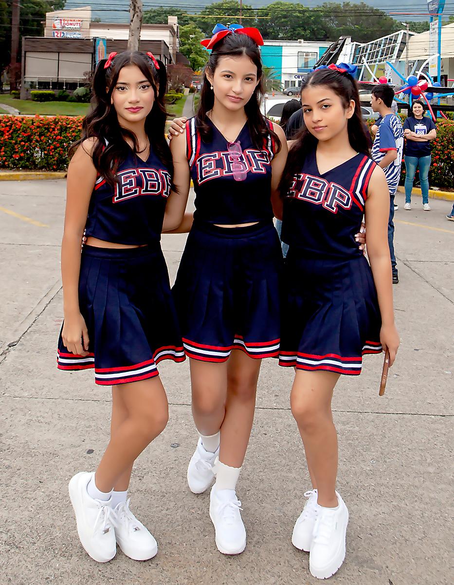 Tiffany Dubón, Carmen Gabrie y Valeria Guillén.