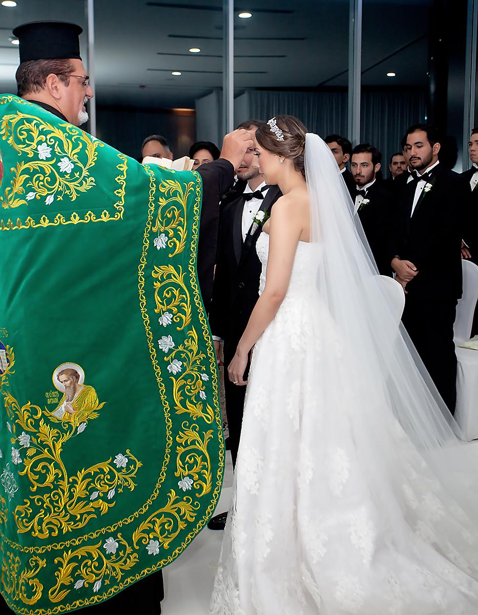 Faiz Andonie y Stephanie Dox se casan por la iglesia