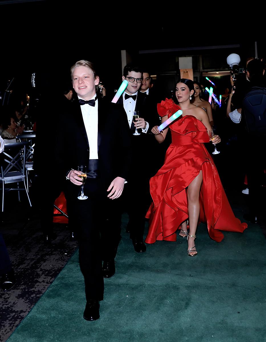 Fiesta de la prom 2025 de la Academia Los Pinares