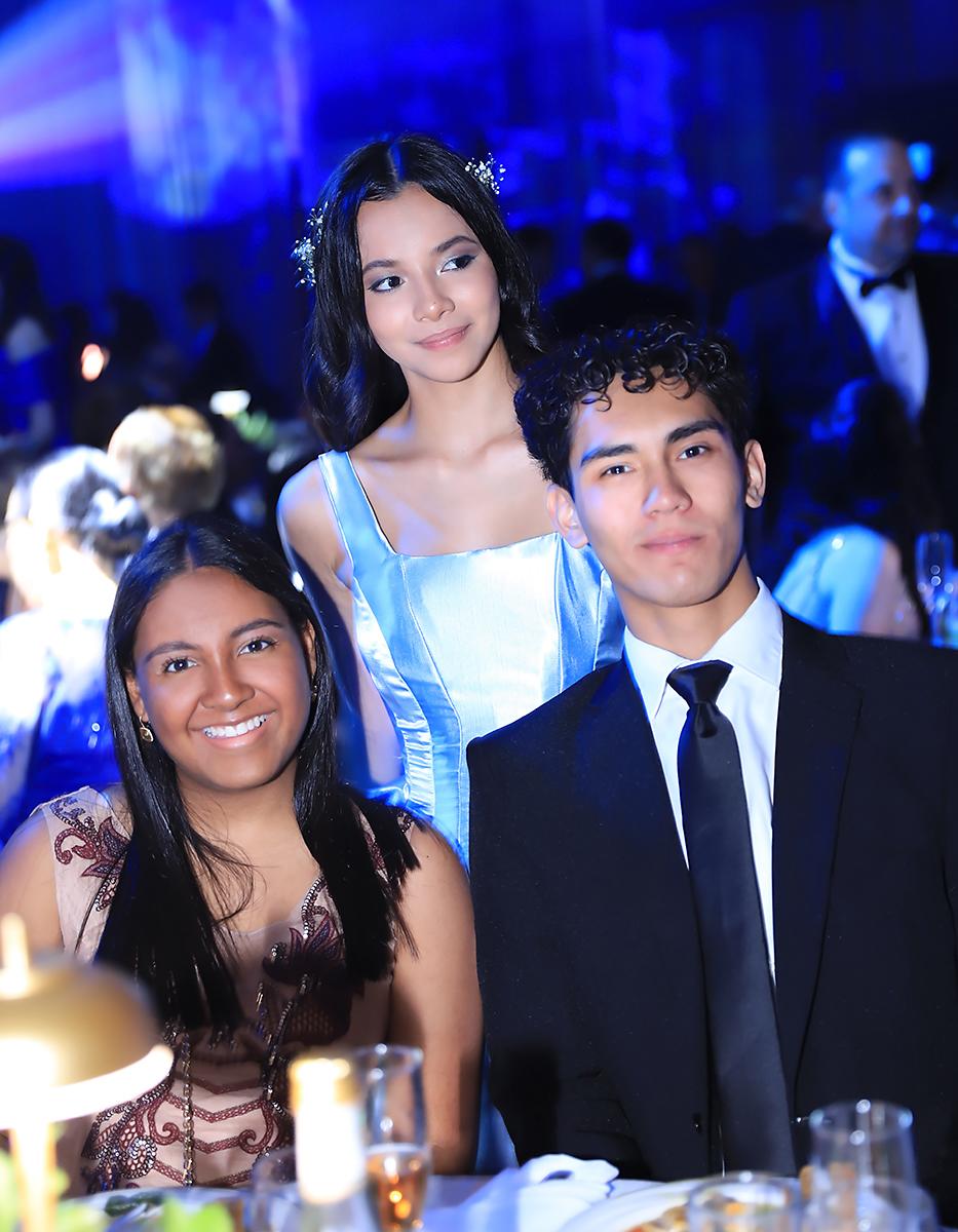 Invitados a la prom 2025 de la Escuela Americana de Tegucigalpa