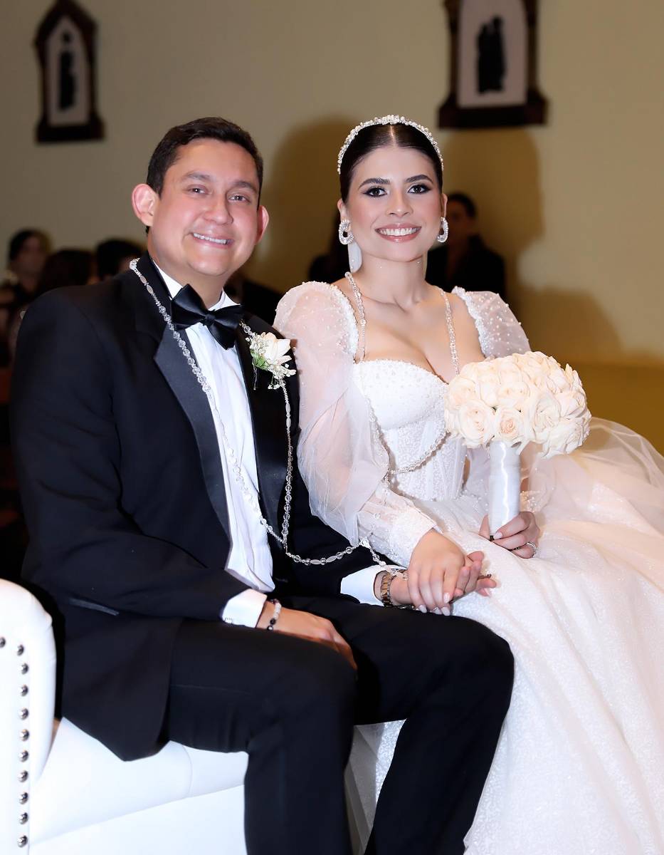 La boda de Helen Zamora y Alex Cosenza