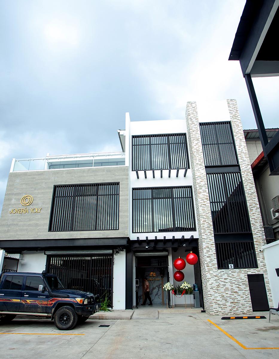 Apertura de Joyería Yoly en San Pedro Sula