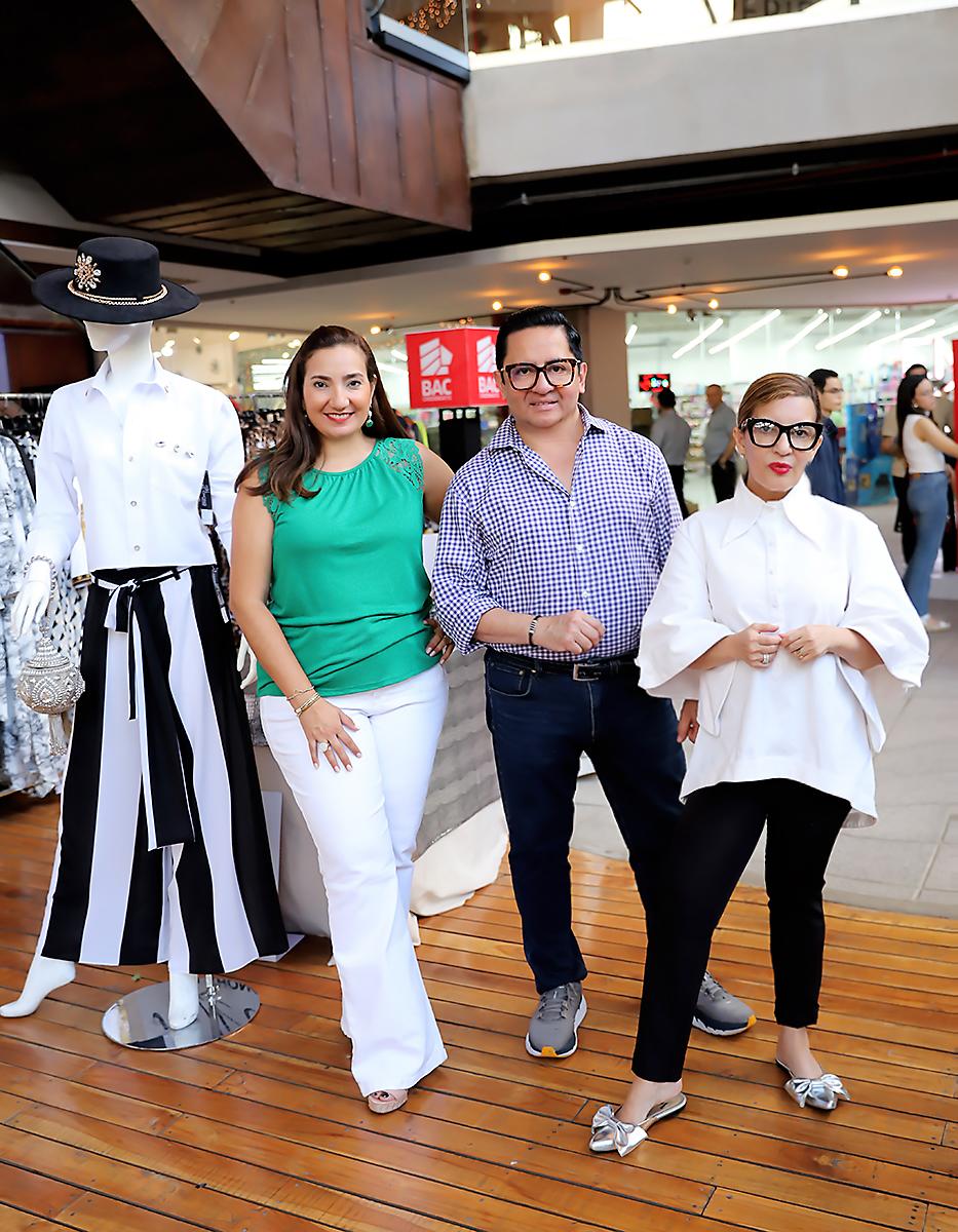 Así se vivió Jingle &amp; Mingle: Sip and Shop por BAC y Estilo.