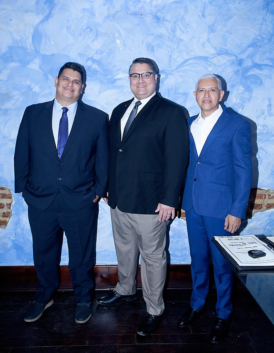 Kevin Pineda, Miguel Ruíz y Neptali Pineda. 