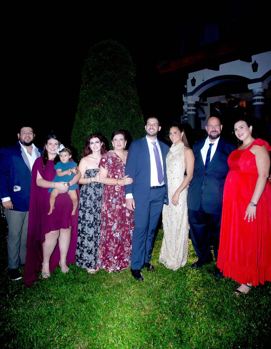 Boda civil de Carlos Simán y Marcela Andonie