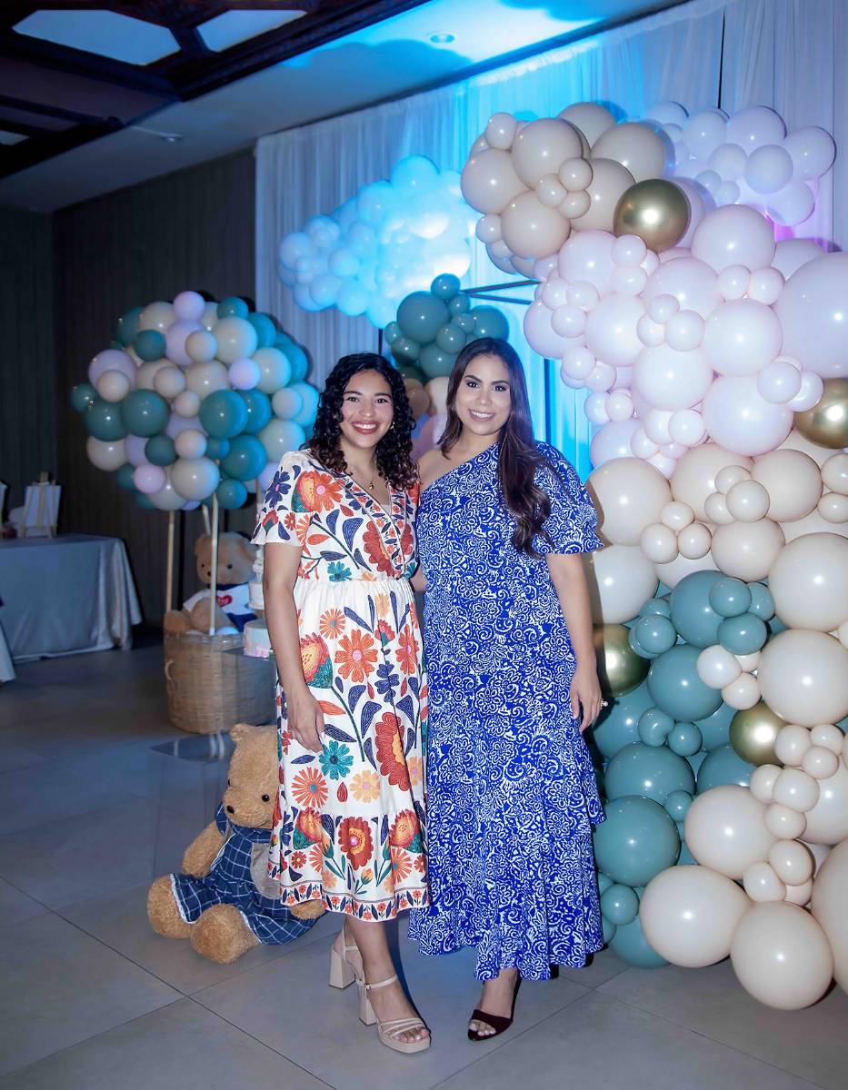 Andrea Diaz y Nicole Granados.