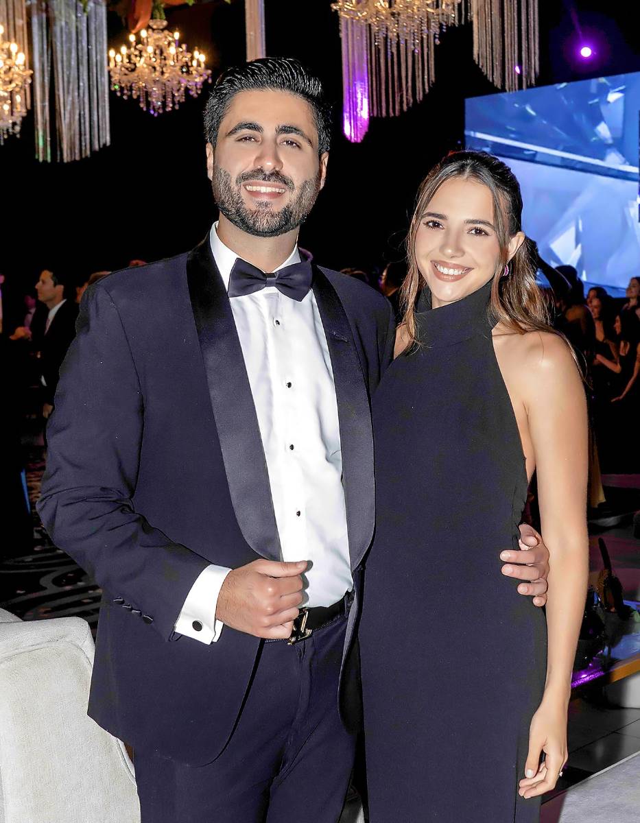 Jean Paul Boadla y Mary Ann Chahìn.