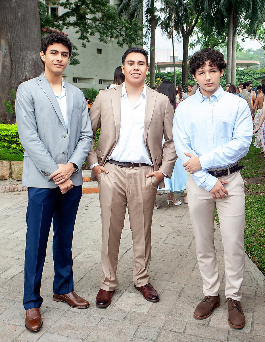 Francisco Montes, Juan Carlos Saavedra y Jeremy Leonor