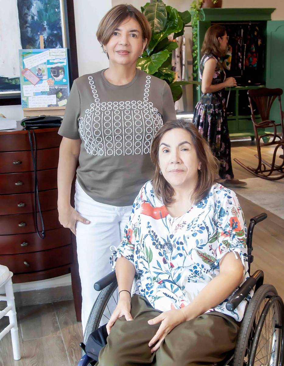 Lucy Paz y Audrey Verdial.