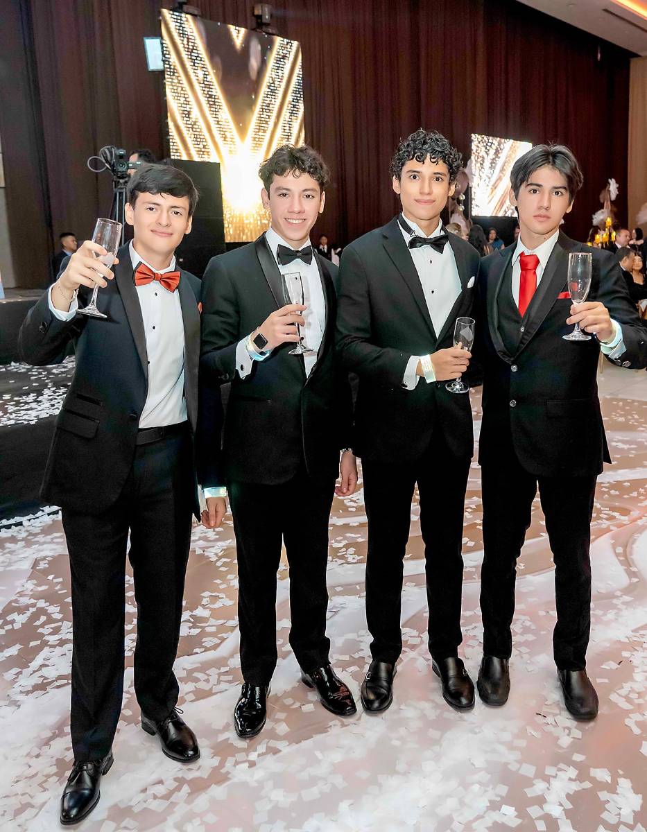 David Tróchez, Gerardo Alvarado, Sebastián Girón, Anthony Carvajal. 
