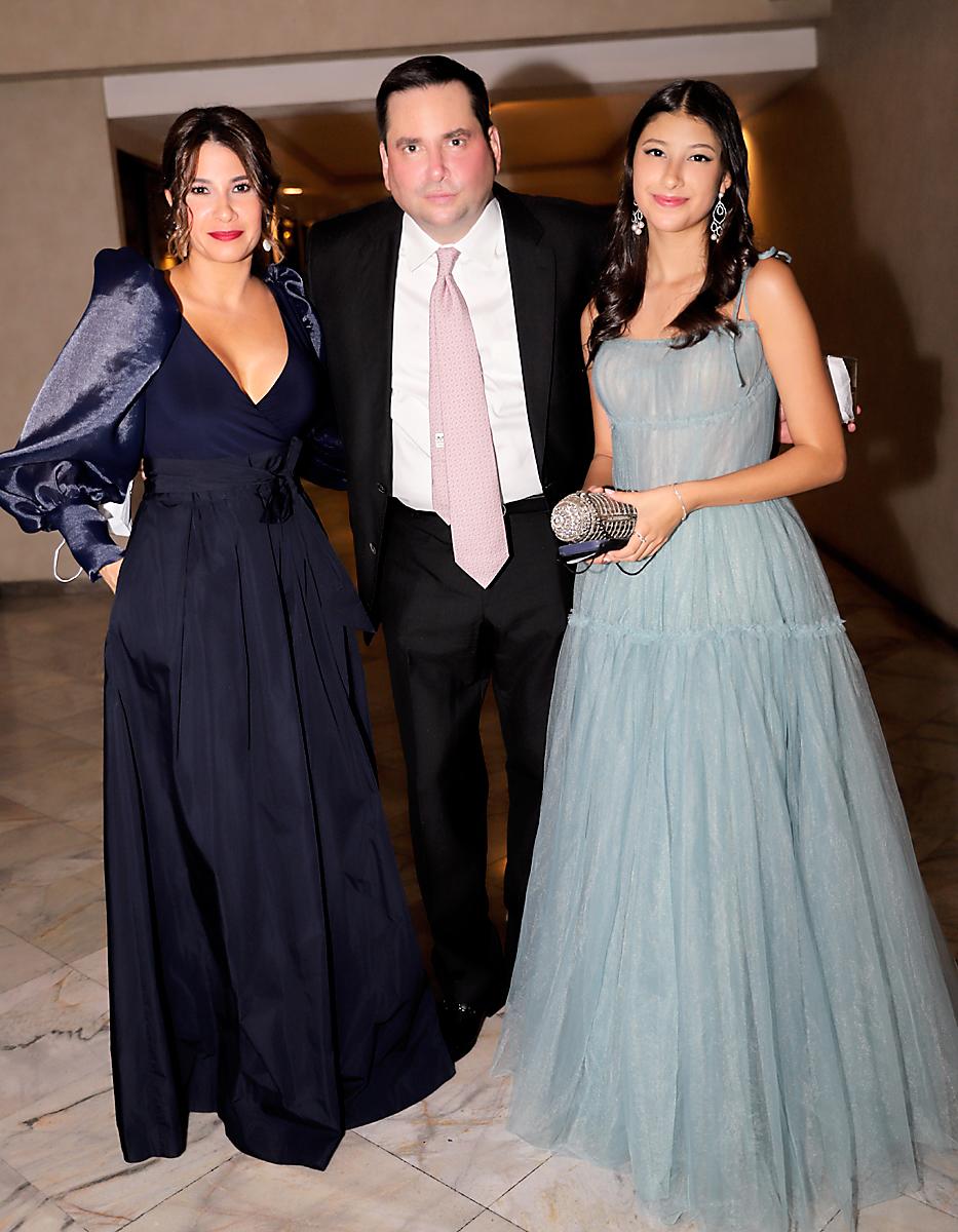 Invitados a la prom de la American School of Tegucigalpa