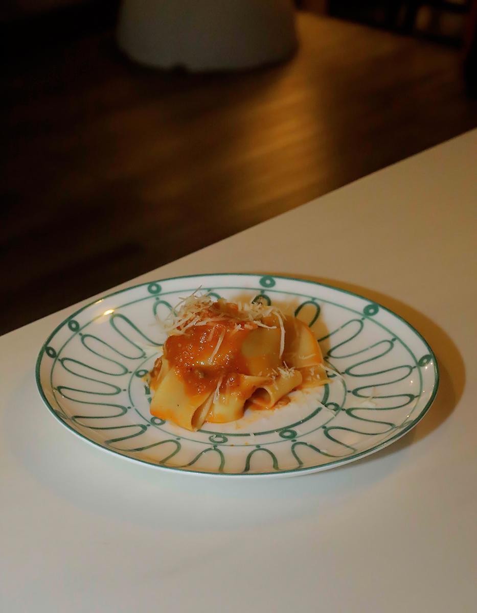 Reapertura de Hasta La Pasta Italian Bistro