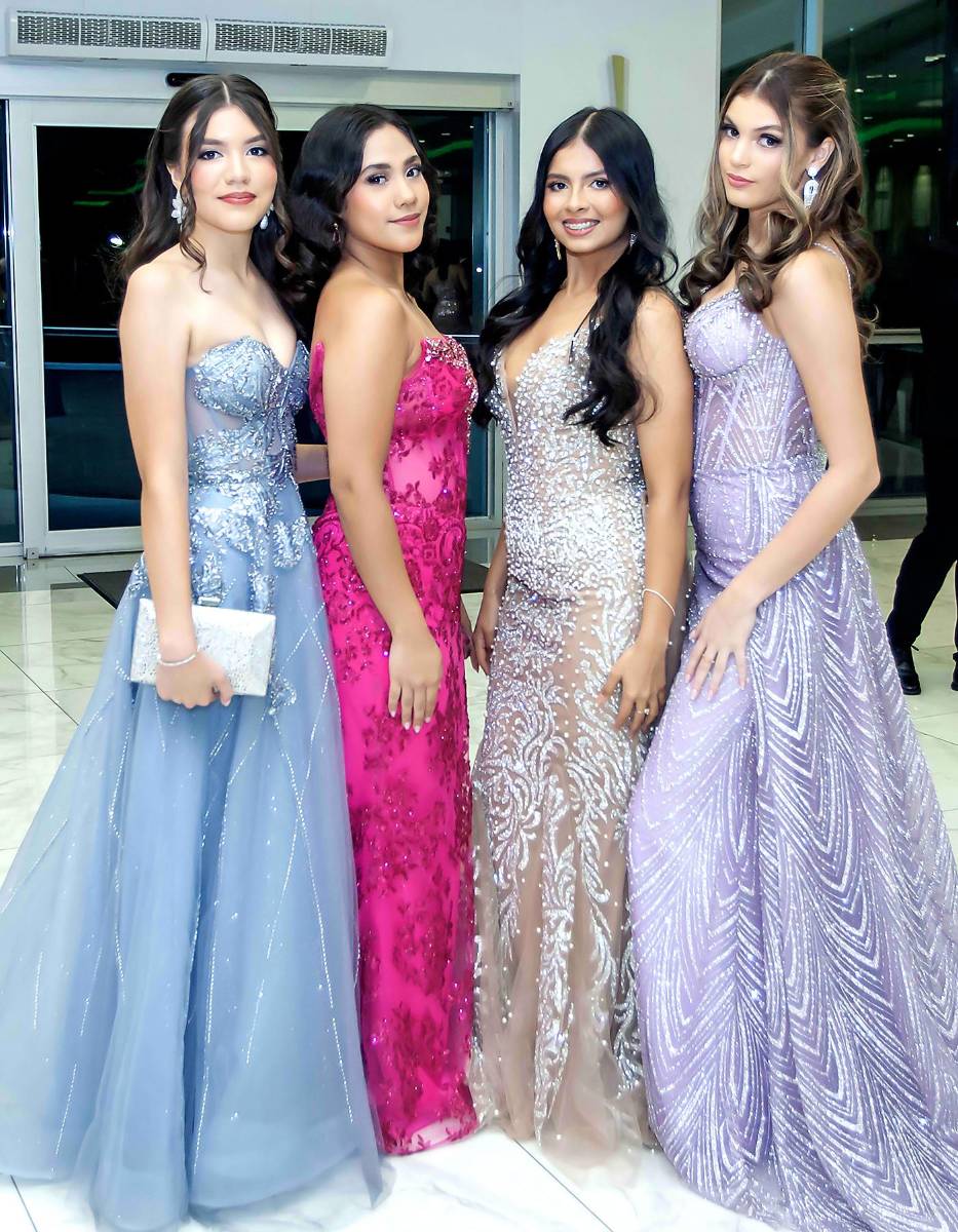 Daniela Paz, Adriana Argueta, Ashley Metehu, Andrea Gúzman. 