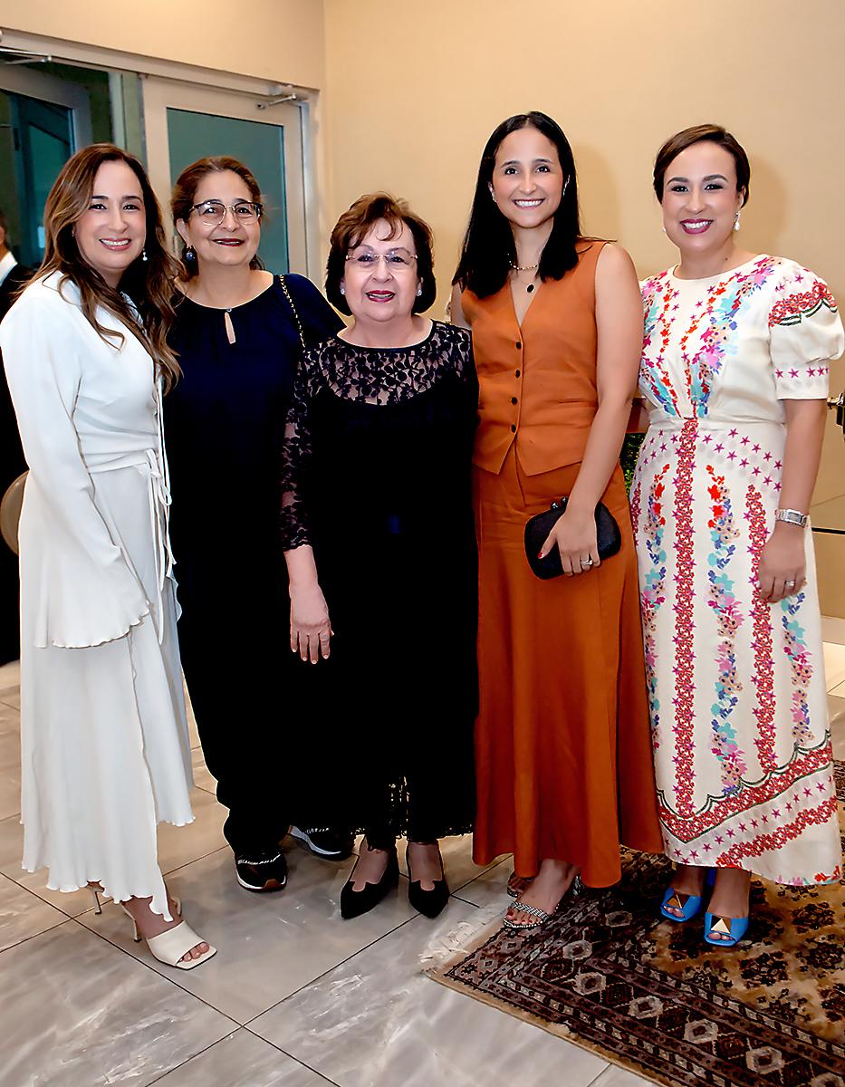 Griselle Córdoba, Mariana Fonseca, Cristina Hawit, Mariana Kattán y Adriana Echeverri.