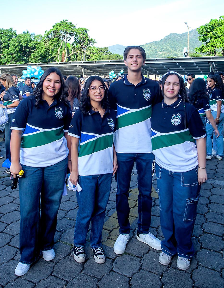 Jimena Amador, Lourdes Gutiérrez, Taufik Asfura y Marcela Linares.