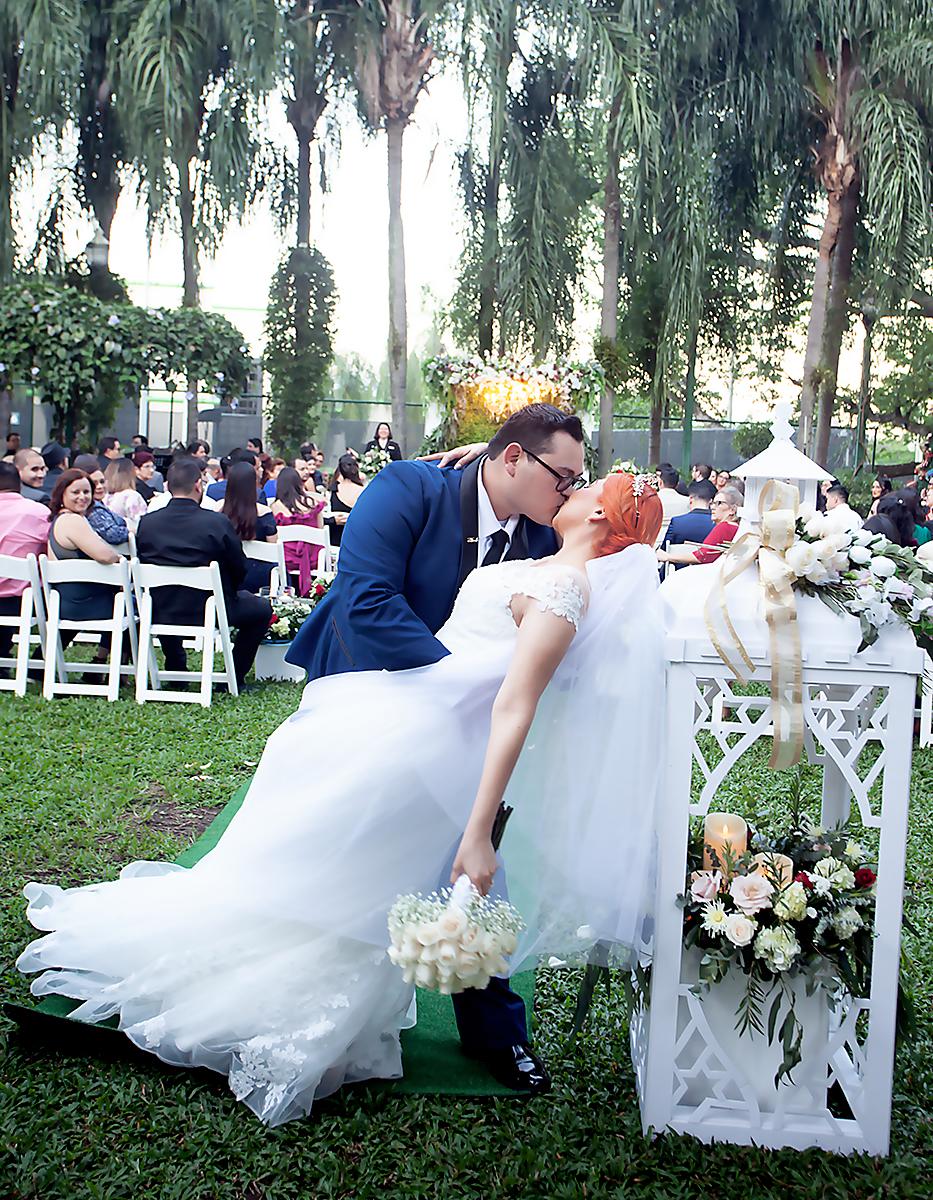 Douglas Flores y Annie Rivera.