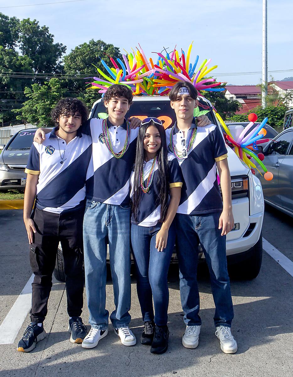 Carlos Villar, Eduardo Castro, Ruth Ávila y Juan Diego Villalvir.