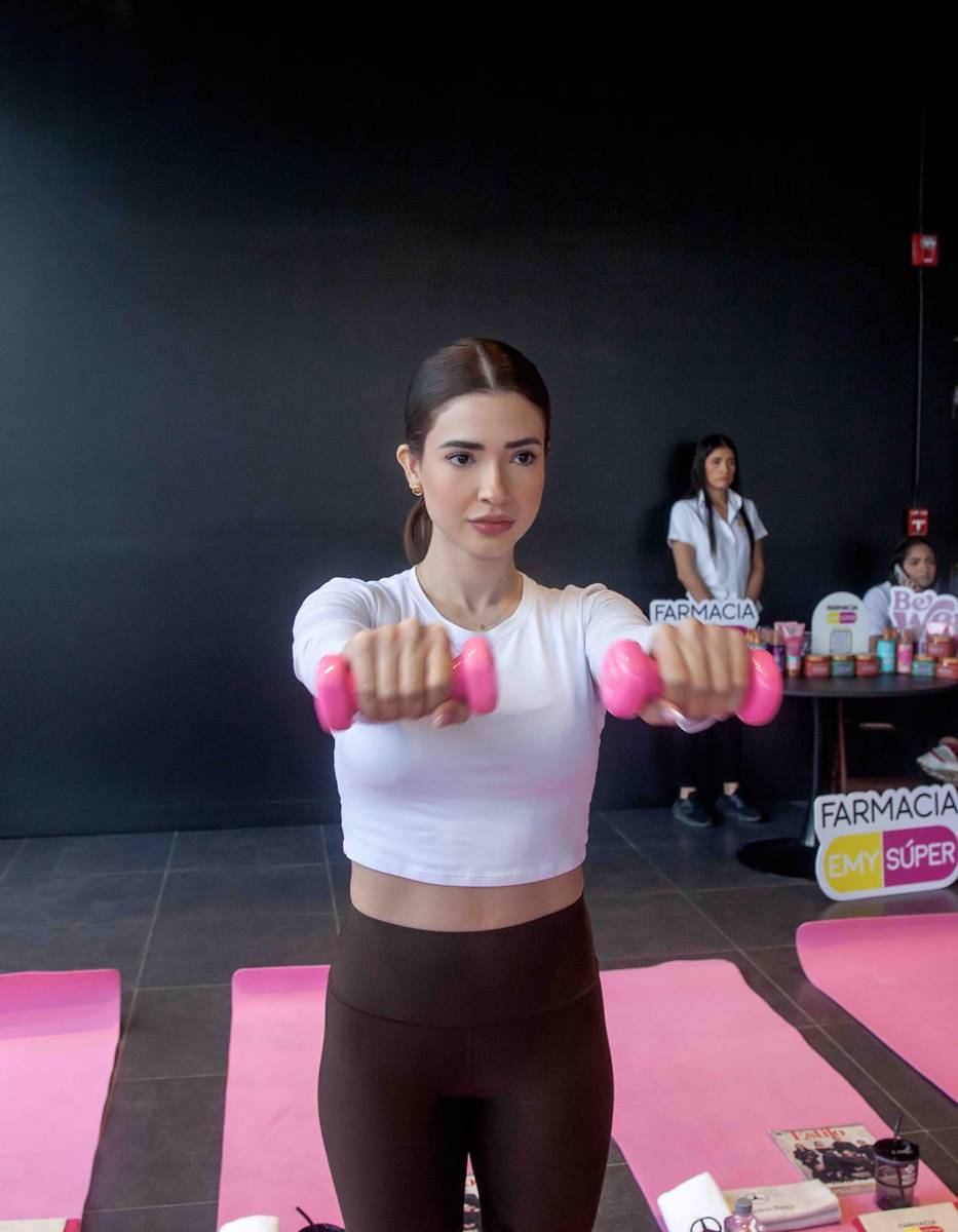 Mercedes-Benz Honduras celebra el bienestar con “Barre &amp; Drive” junto a Leasing Atlántida y Estilo