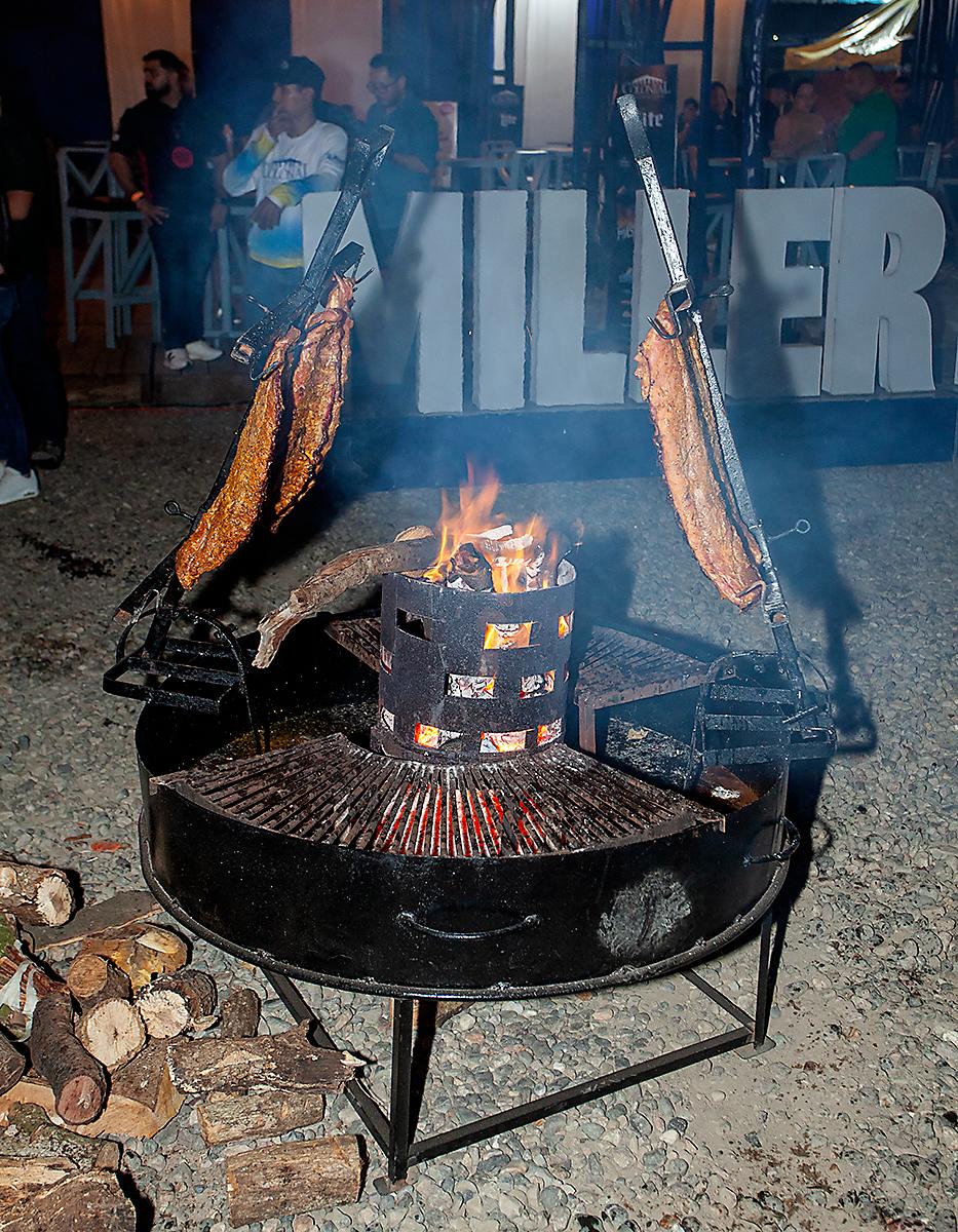 Master Grilling por Supermercados Colonial